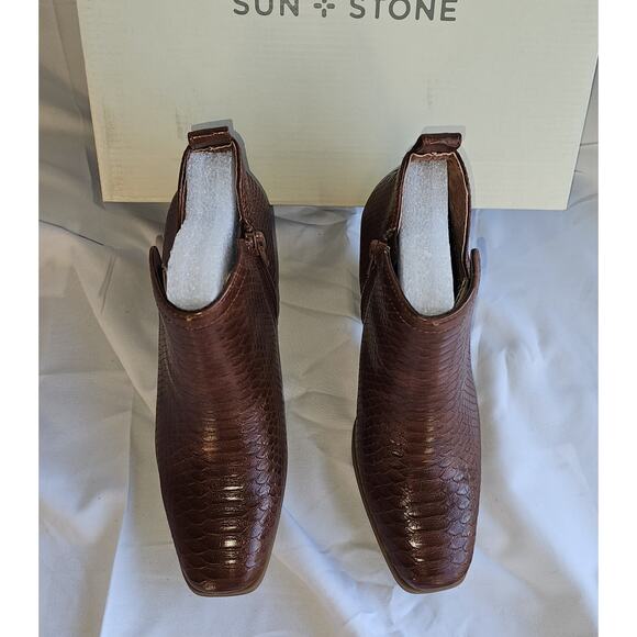 Sun + Stone Pollyy Walnut Dress Booties - Picture 4 of 6